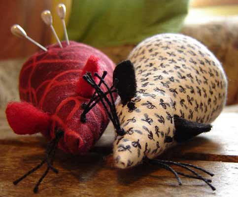 Mouse Pincushion