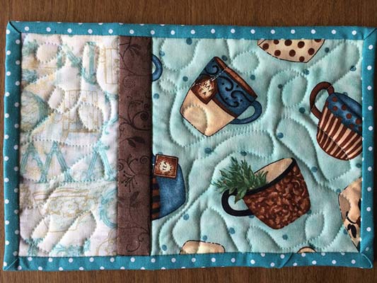 12+ Free Mug Rug Patterns To Snack In Style ⋆ Hello Sewing