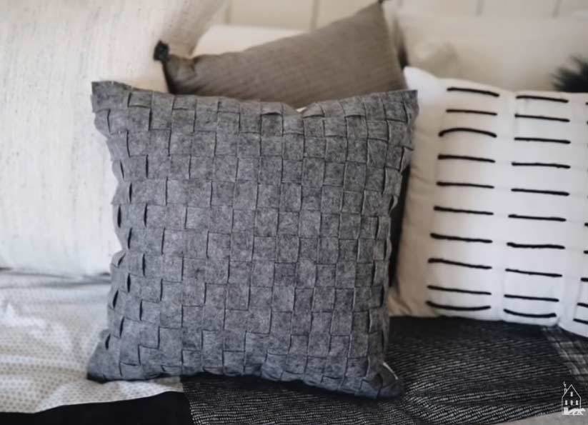 no sew weaved pillow