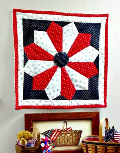 Patriotic dresden plate - small quilted wall hanging