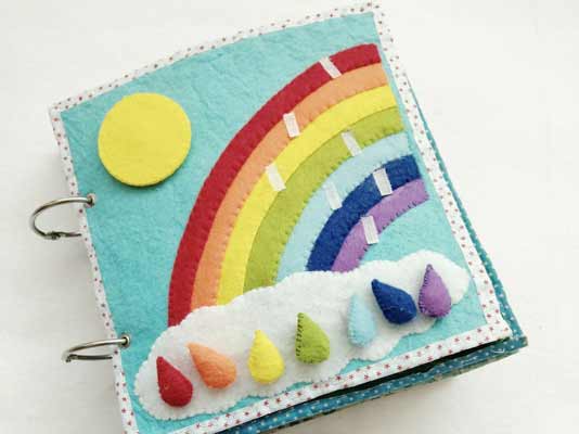 Free Mini Quiet Book Pattern for you to Make the Perfect Gift