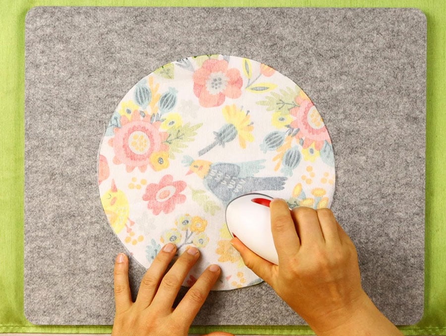 attaching interfacing to the round fabric trinket tray