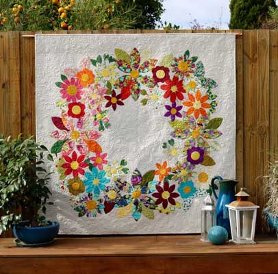 Sage Flowering Wreath Quilt