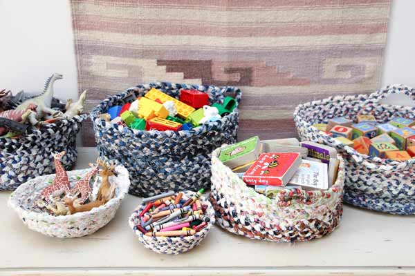 Transform t-shirts into bowls and baskets