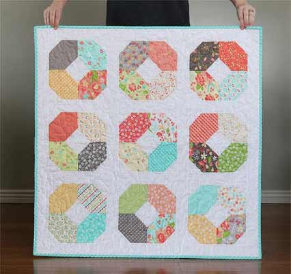Charming Lucy free charm quilt pattern