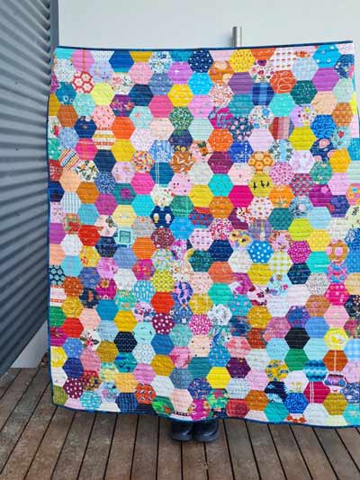 Secret garden hexagon quilt