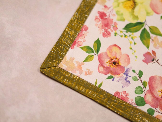How to sew self binding placemats the easiest way hello sewing