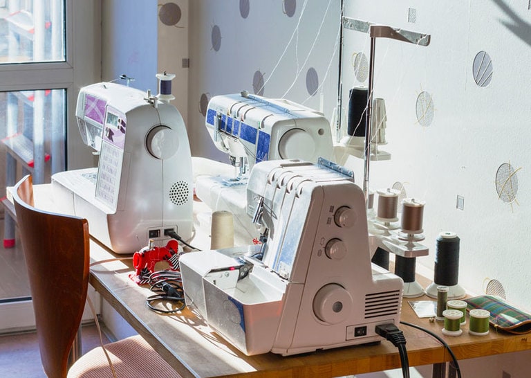 Serger vs Sewing Machine vs Coverstitch Machine – Which One is for YOU?