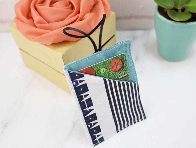 Christmas Gift Card Holder Video And FREE Pattern ⋆ Hello Sewing