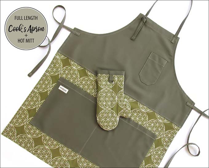  Simplicity Child and Adult Matching Apron Sewing