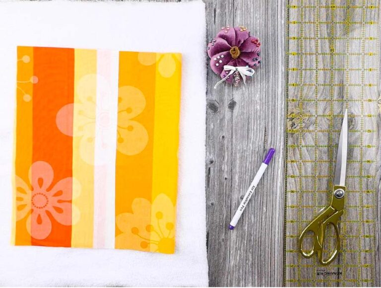 How To Make A SelfBinding Sherpa Fleece Blanket ⋆ Hello Sewing