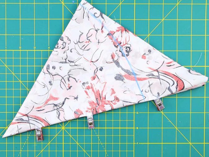 DIY Shower Cap How To Sew A Shower Cap In 10 Minutes ⋆ Hello Sewing