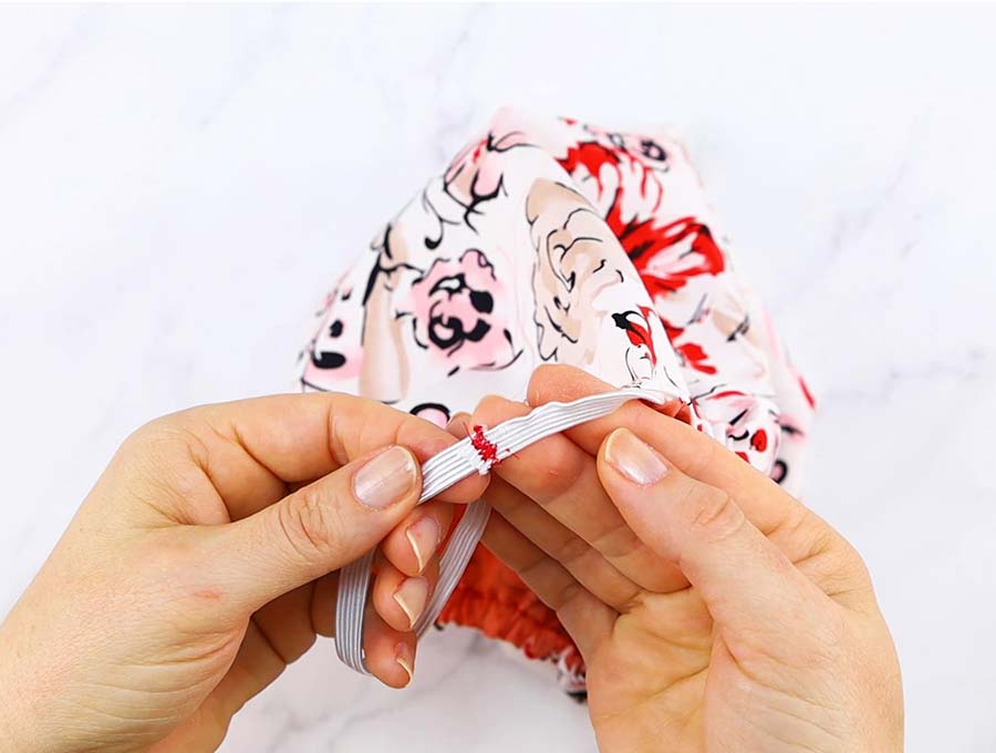 DIY Shower Cap - How To Sew A Shower Cap In 10 Minutes ⋆ Hello Sewing