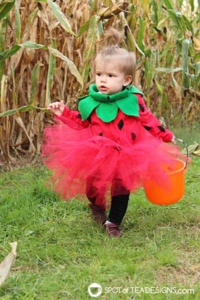 easy toddler strawberry costume