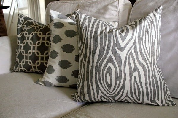 Sencilla Throw Pillow