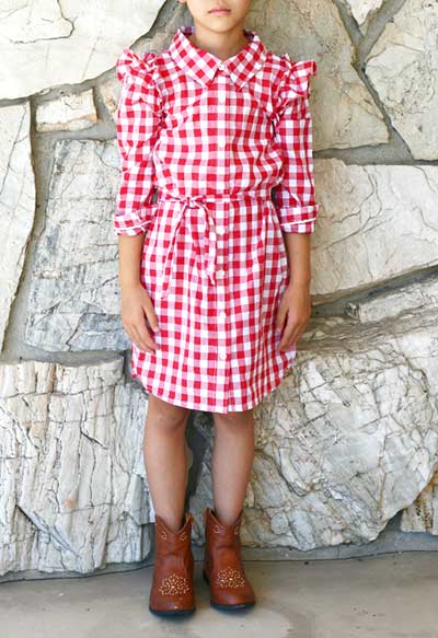 Easy upcycle: Turn a XL women’s shirt into a girl’s shirt dress