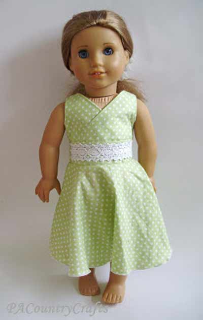 Twirly lace doll dress