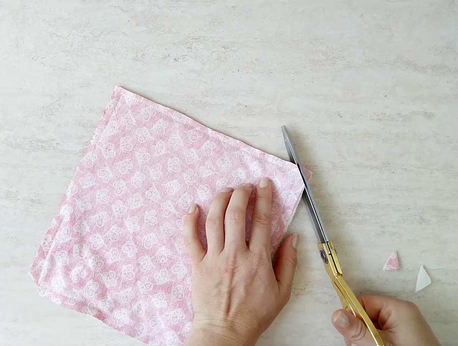 No-Sew Reusable Paper Towels, 2-Minute Tutorial