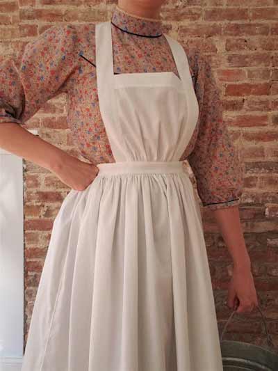 20+ Vintage Apron Patterns - Free, Cute And Easy To Sew ⋆ Hello Sewing