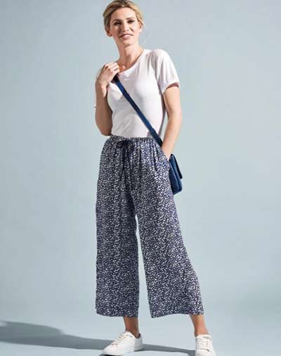 Wanda- Elasticated waist culottes with a string tie