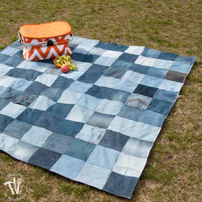 Denim picnic quilt blanket