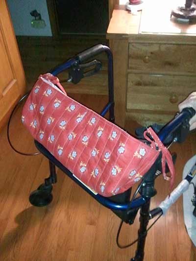 Wheelchair/Walker bag with tutorial