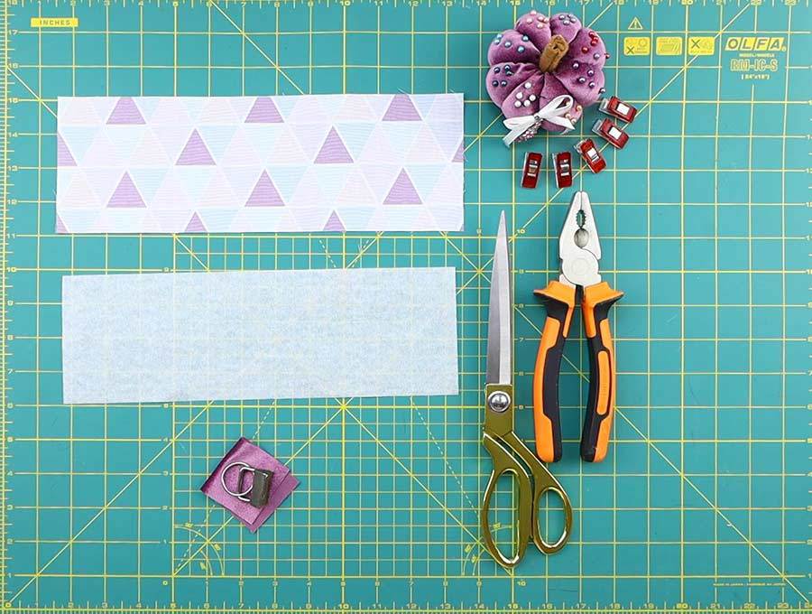 How To Make A Key Fob Wristlet In 3 Minutes ⋆ Hello Sewing