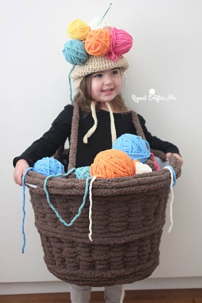 easy diy kids costume for halloween - yarn basket