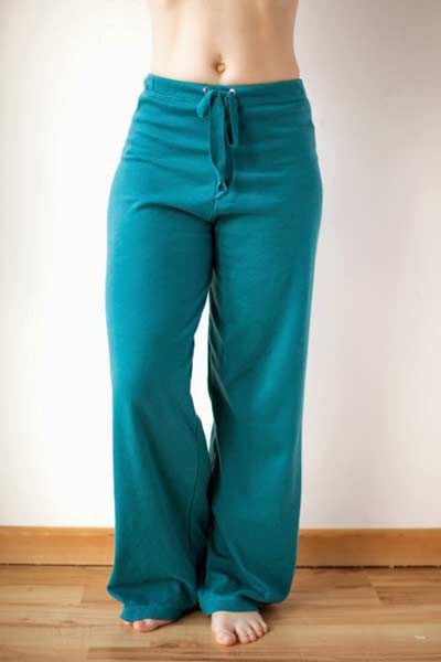 How to Make Flare Pants  Free Pattern  Stitching Things